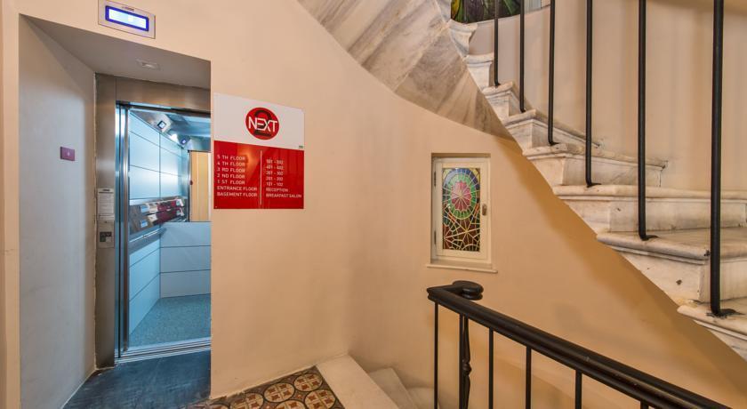 Otel Next2 3*