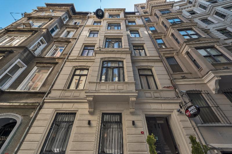 Next2 3* İstanbul